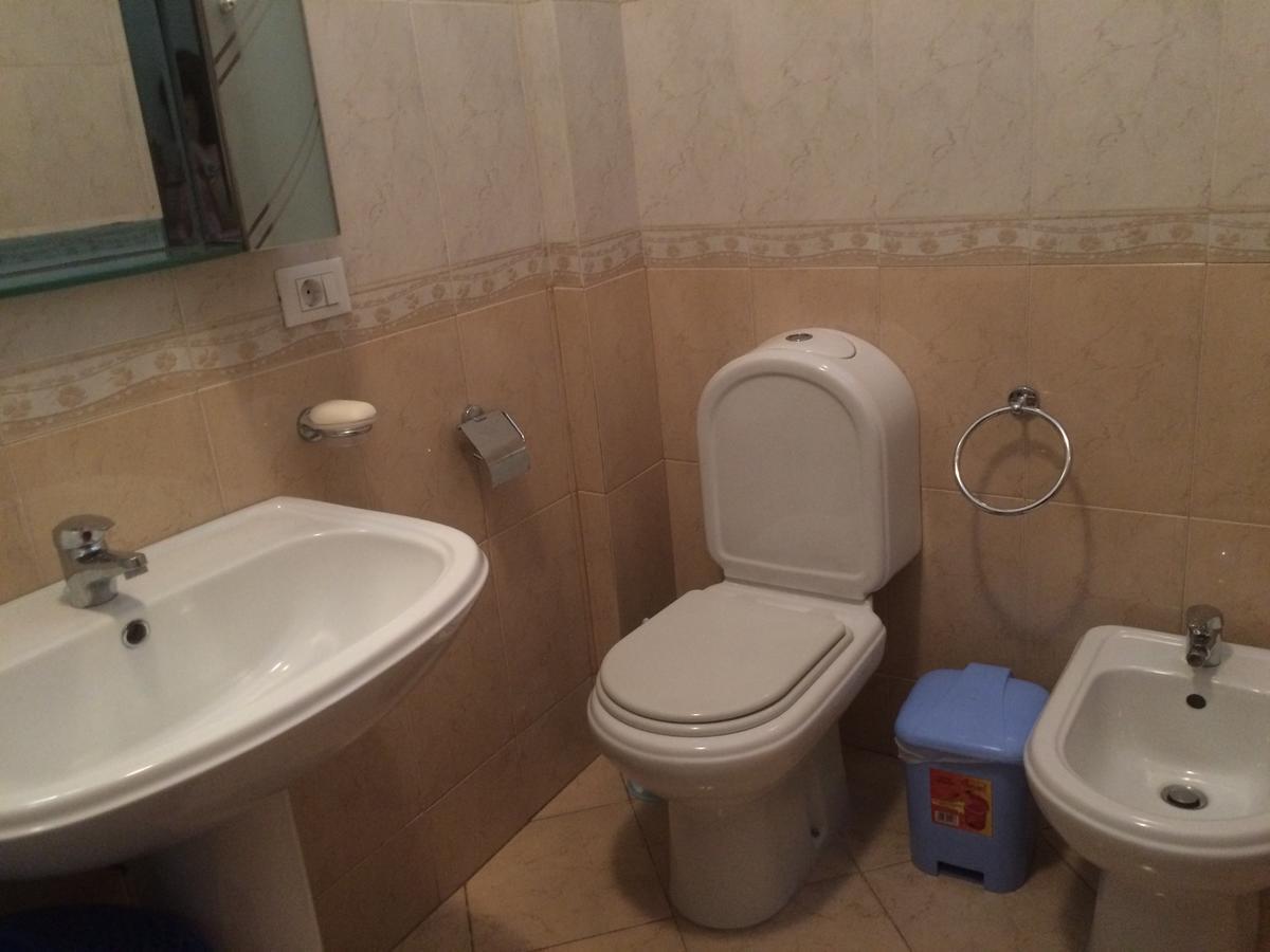 Friends House Bed and Breakfast Τίρανα Εξωτερικό φωτογραφία