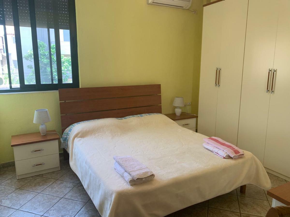 Friends House Bed and Breakfast Τίρανα Εξωτερικό φωτογραφία